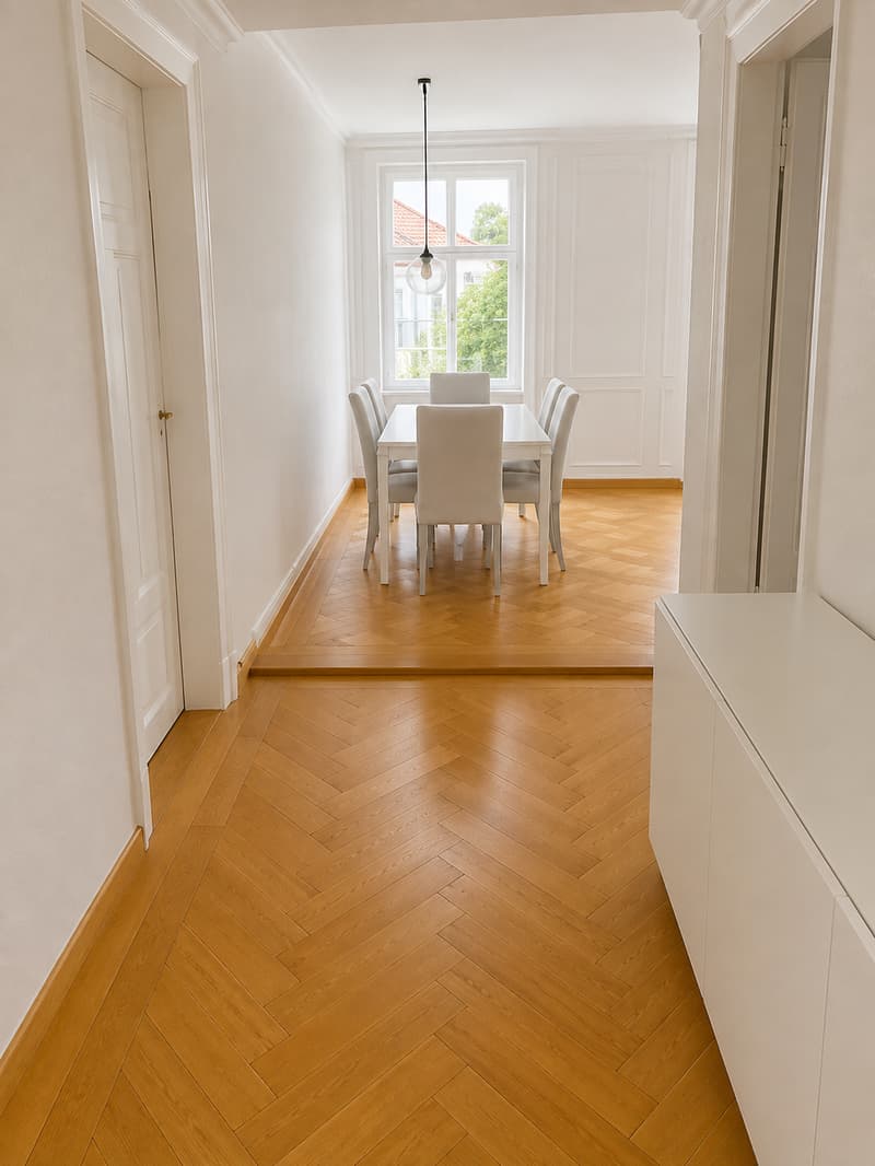 Charmante 4-Zimmer-Altbauwohnung in St. Gallen – ruhige Lage mit bester Anbindung (2)
