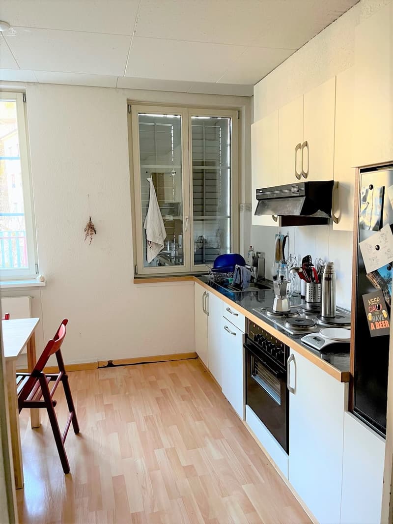 Charmante 1.5-Zimmer-Altbauwohnung mit Balkon in St. Gallen (3)