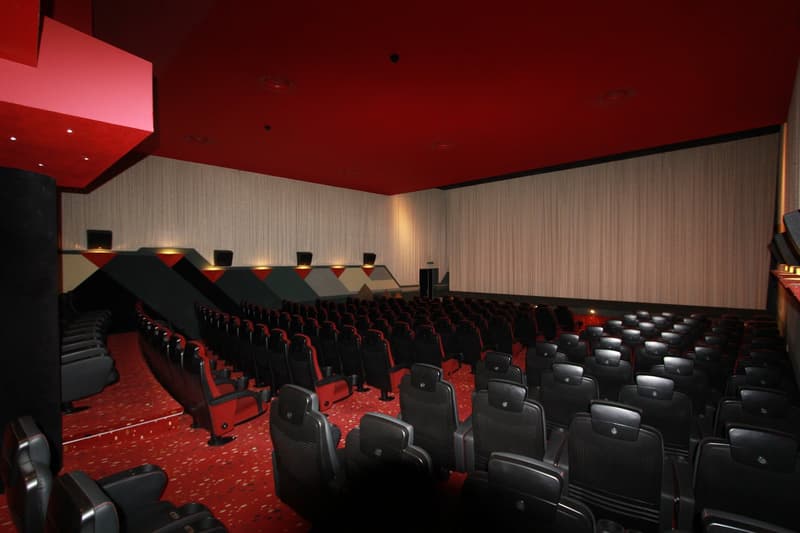 Ancien joyau de cinéma avec 772 m² plein de possibilités au centre de Coire (7)