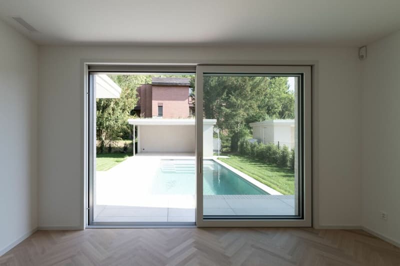 Maisonette-Gartenwohnung mit Pool in Riehen --- Duplex garden flat with a pool in Riehen (12)