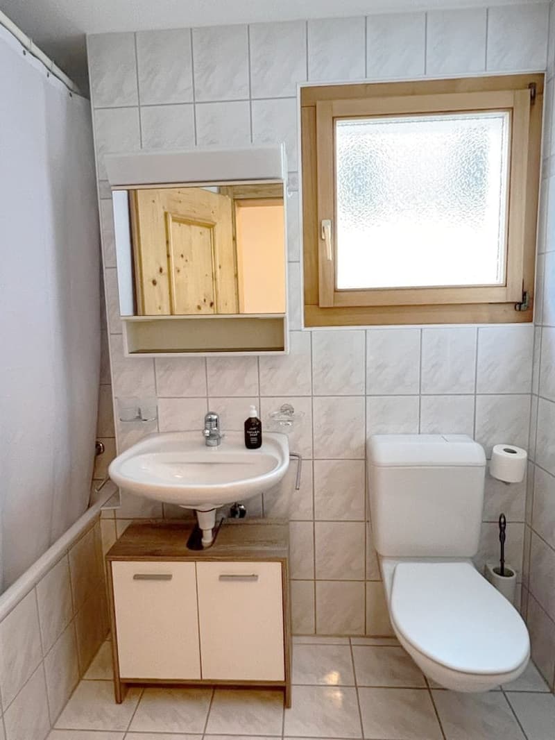 RESERVED Charming 2-room holiday apartment with balcony in Vulpera (8)