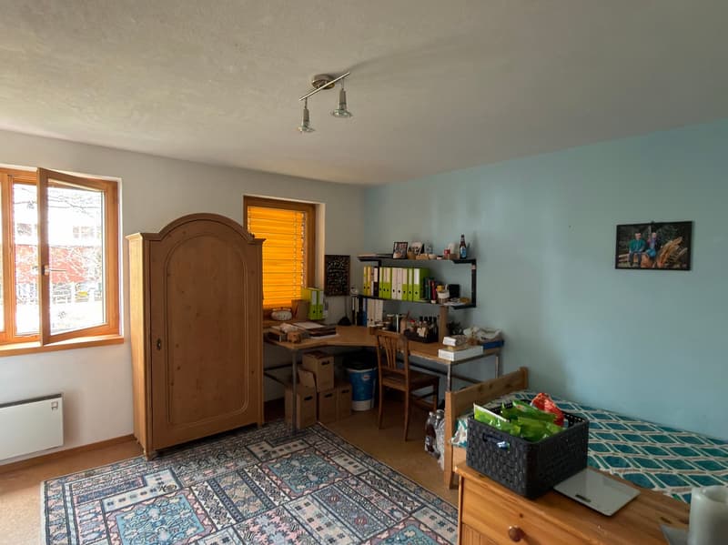 Spacious 6.5-room maisonette apartment with mountain views in Scuol (8)