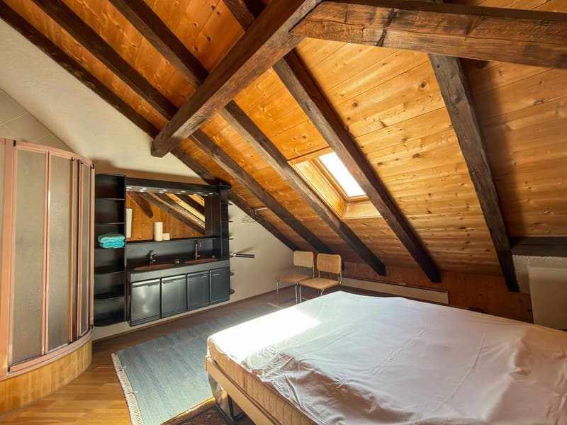Schlafzimmer mit Dusche
