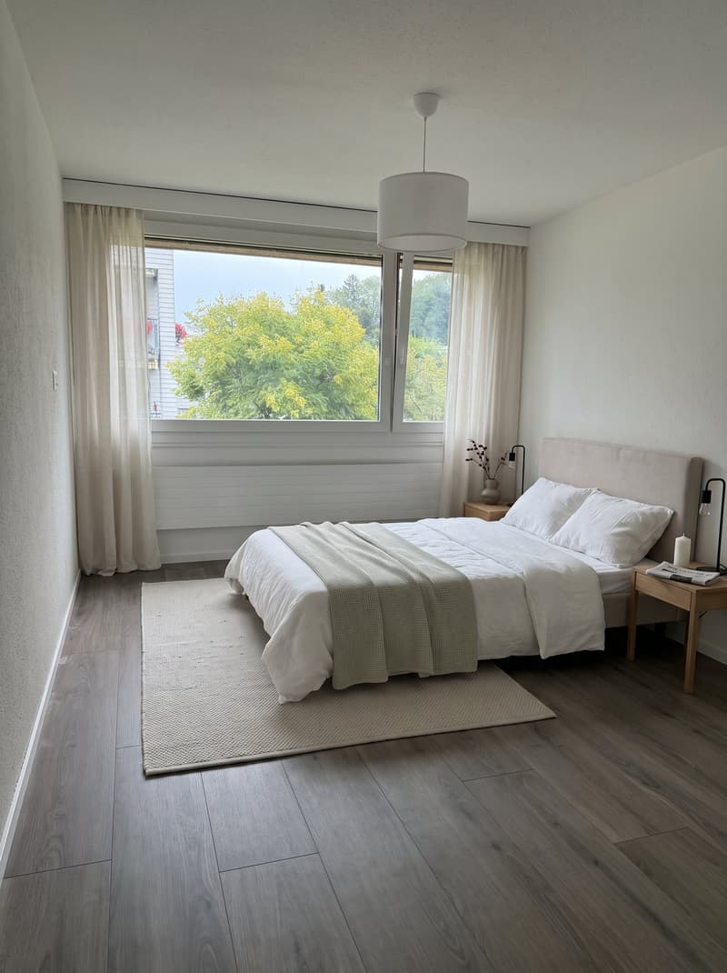 Frisch renovierte 3.5 Zimmer-Wohnung an ruhiger Lage, mit Aussicht, im steuergünstigen Feusisberg (8)