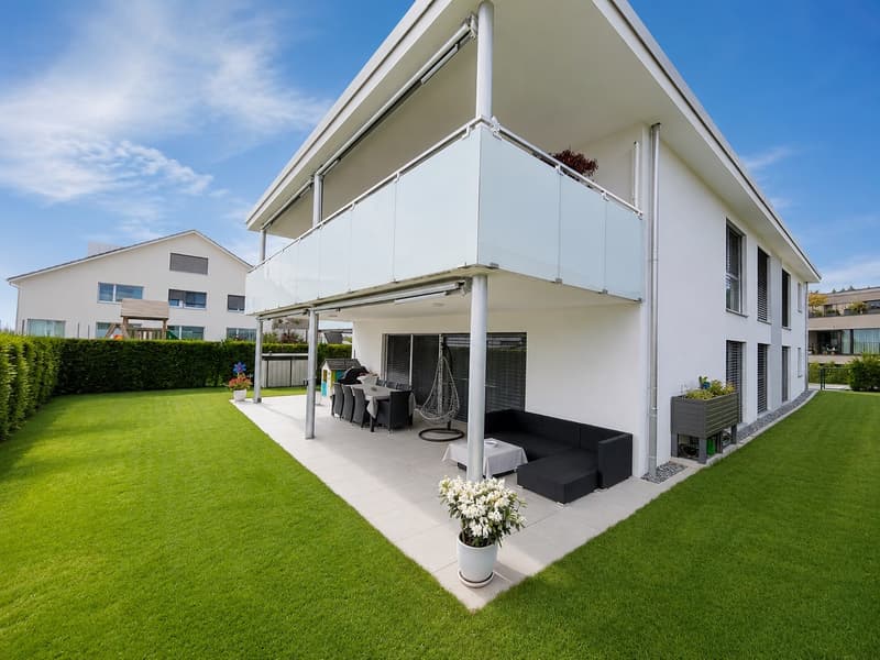 Attraktive 4.5-Zimmer-Gartenwohnung inkl. 2 Tiefgaragenplätze in Lieli (Oberwil-Lieli) zu verkaufen (1)