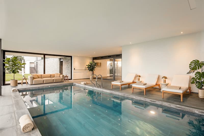 425 m² Luxus-Villa mit grandioser See- und Bergsicht in Meggen (4)