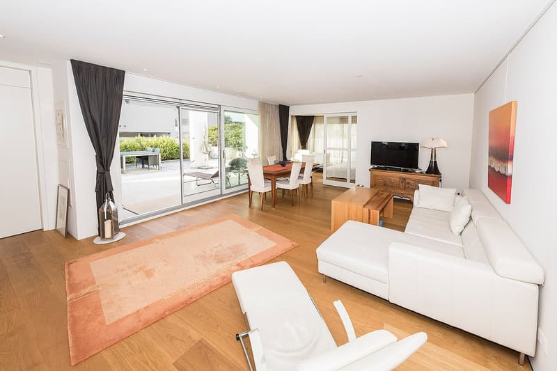 Luxuriöse Gartenwohnung  mit PRIVATTEIL an einem  2‑Fam-Haus (4)