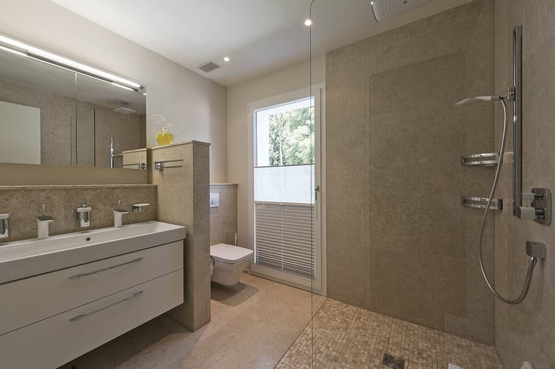 Luxuriöse Gartenwohnung  mit PRIVATTEIL an einem  2‑Fam-Haus (5)