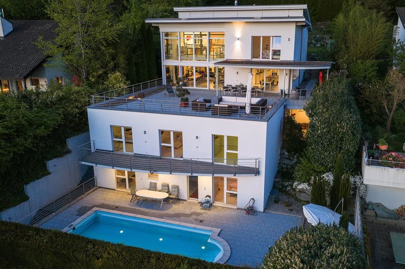 Exklusive 14-Zimmer-Villa mit Pool in Fislisbach bei Baden (11)