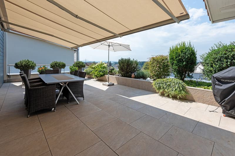 5.5‑Zimmer-Terrassenwohnung mit 44 m² Aussichtsterrasse (5)