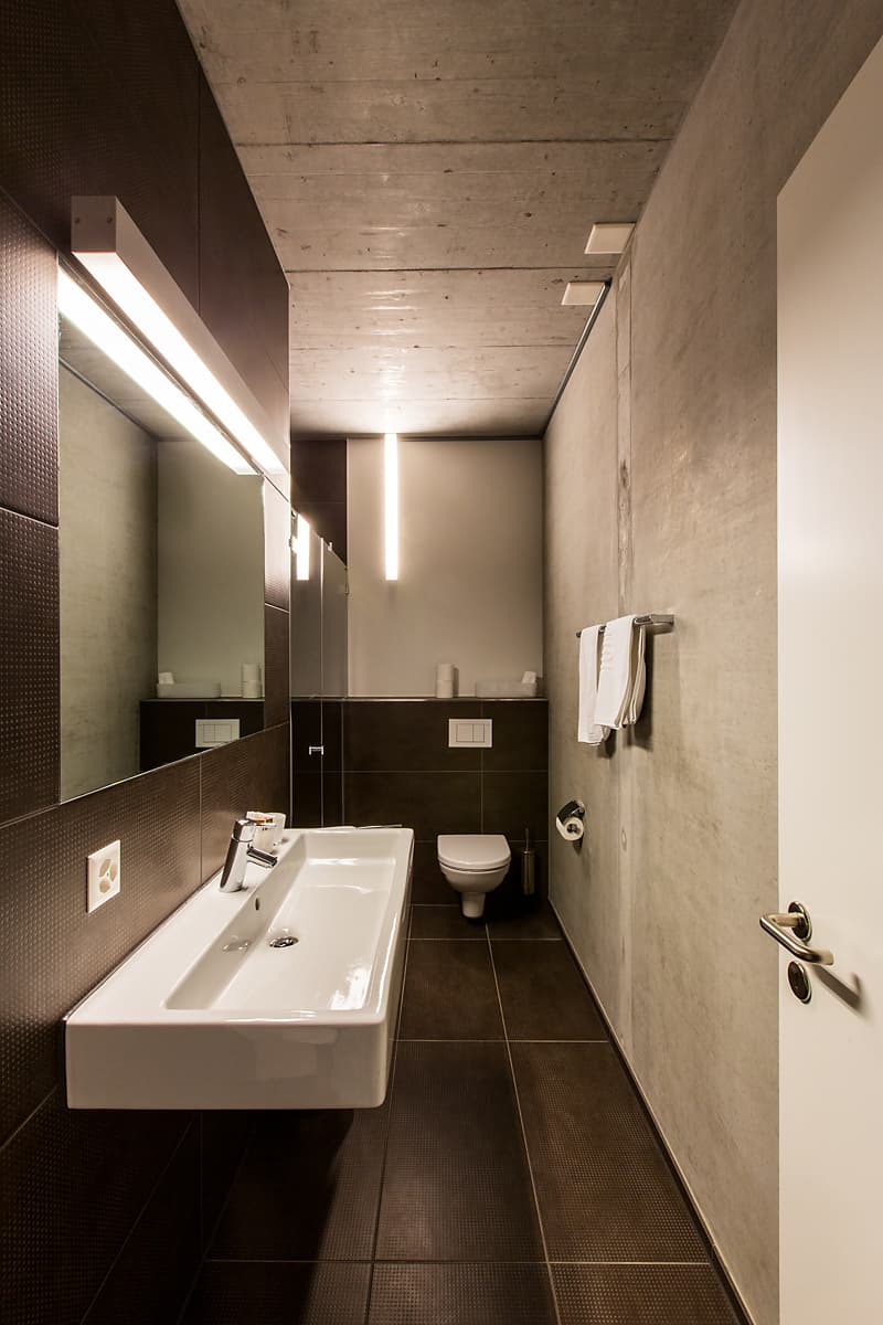 azireal_Loft_D4 07_Bad