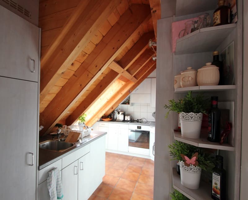 Charming 3.5-room attic apartment in Eschenz (3)