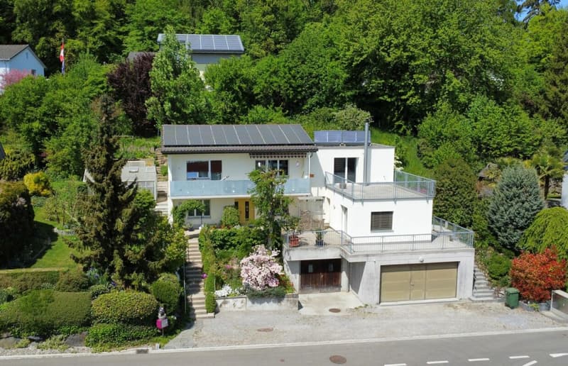 Wohnen mit Weitsicht: Grosszügiges Einfamilienhaus mit Einliegerwohnung (1)