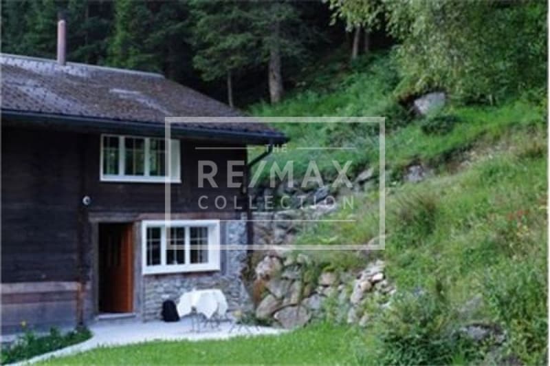 Historically restored and preserved half-timbered house, 5.5-room single-family home, with stable, in Meien UR (11)