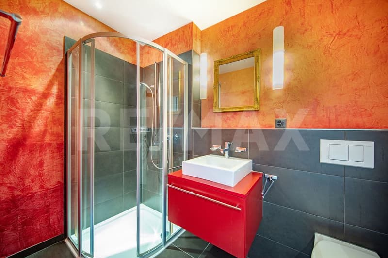 Elegante, helle 3.5-Zi.-Wohnung mit grosser Terrasse und Bergpanoramasicht, 6353 Weggis LU (8)