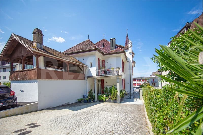 À louer à long terme, charmant appartement de 3,5 pièces dans le Schlössli à Vitznau (12)