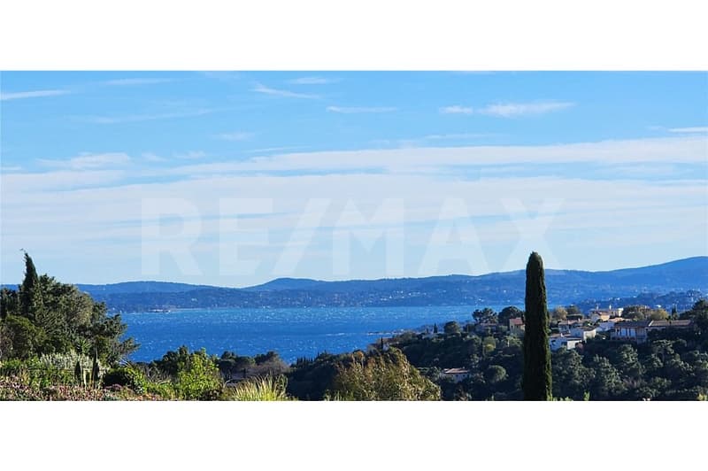 Attraktive 6-Zimmer-Villa im Grünen mit Meerblick und Pool in Les Issambres Côte d'Azur (3)