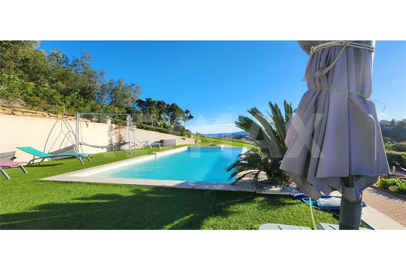 Attraktive 6-Zimmer-Villa im Grünen mit Meerblick und Pool in Les Issambres Côte d'Azur (5)