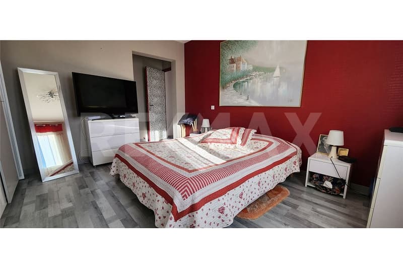 Attraktive 6-Zimmer-Villa im Grünen mit Meerblick und Pool in Les Issambres Côte d'Azur (9)