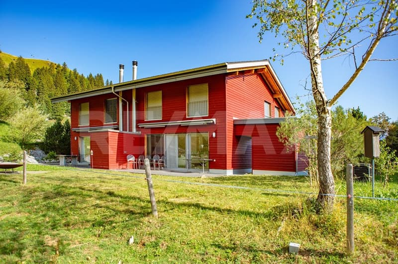 Idyllisches 5.5-Zi.-Doppeleinfamilienhaus auf der Sonnenterrasse Stoos SZ (1)