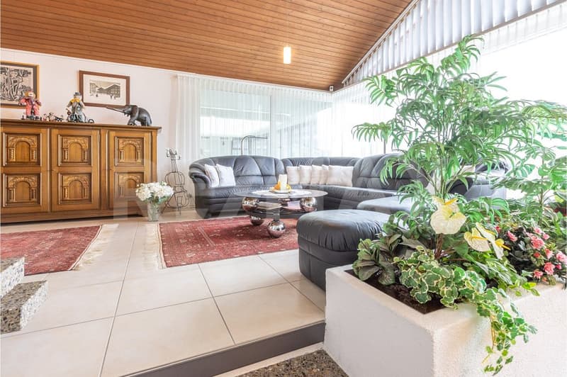 Stillvolles 7-Zi EFH mit Weitblick, Wintergarden & Indoor-Pool, 220 m² NWF, Schwyz (SZ) (7)