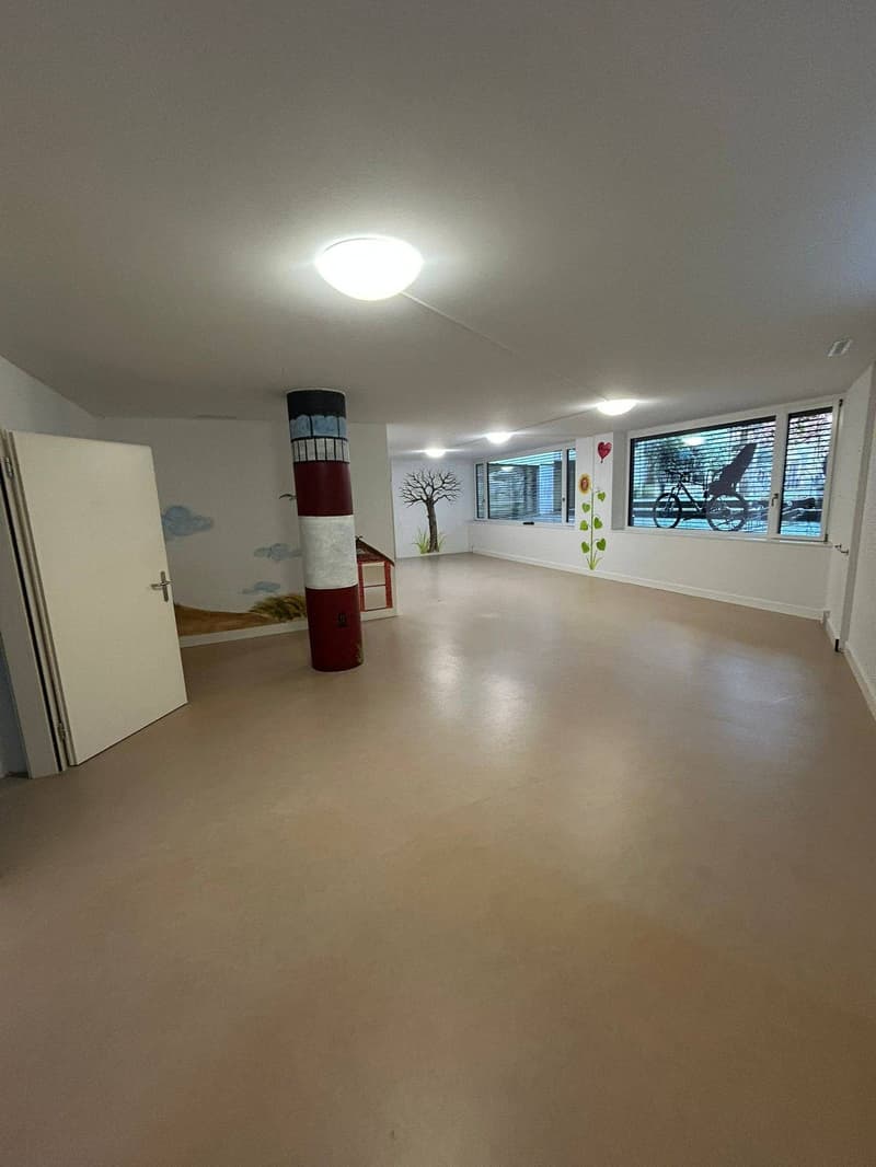 Locali commerciali in posizione ottimale a Seefeld – perfetti per una palestra (7)