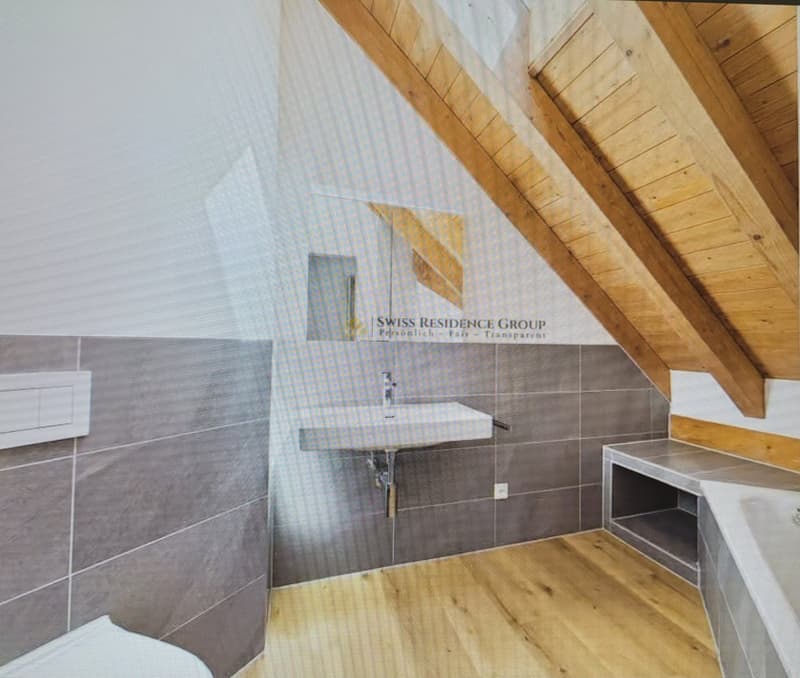 Charmante Dachwohnung mit Cheminée (6)
