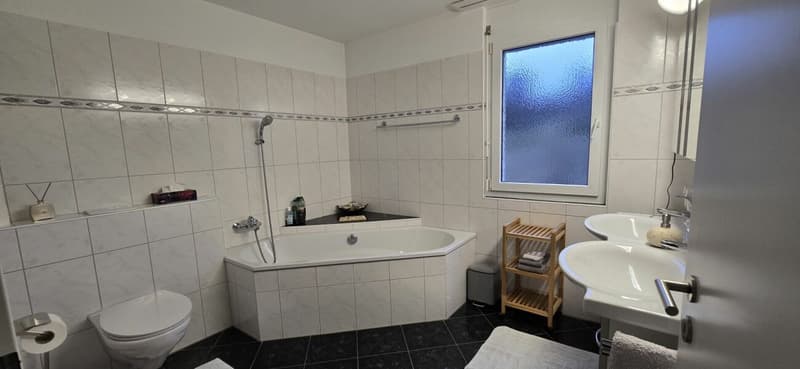 Ankommen statt einrichten - Möblierte 4.5 Zimmer mit Charakter (11)