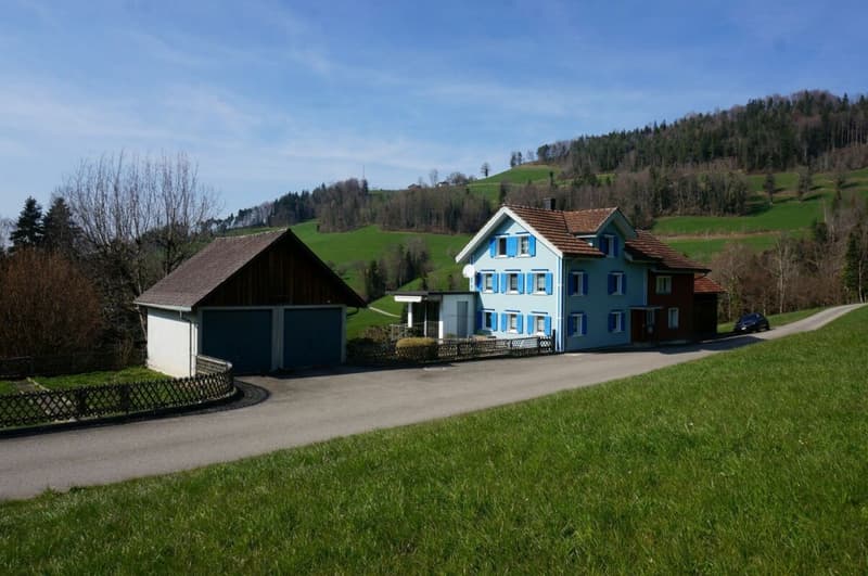 Natural living with a view - single-family house with double garage, barn, and large garden (2)