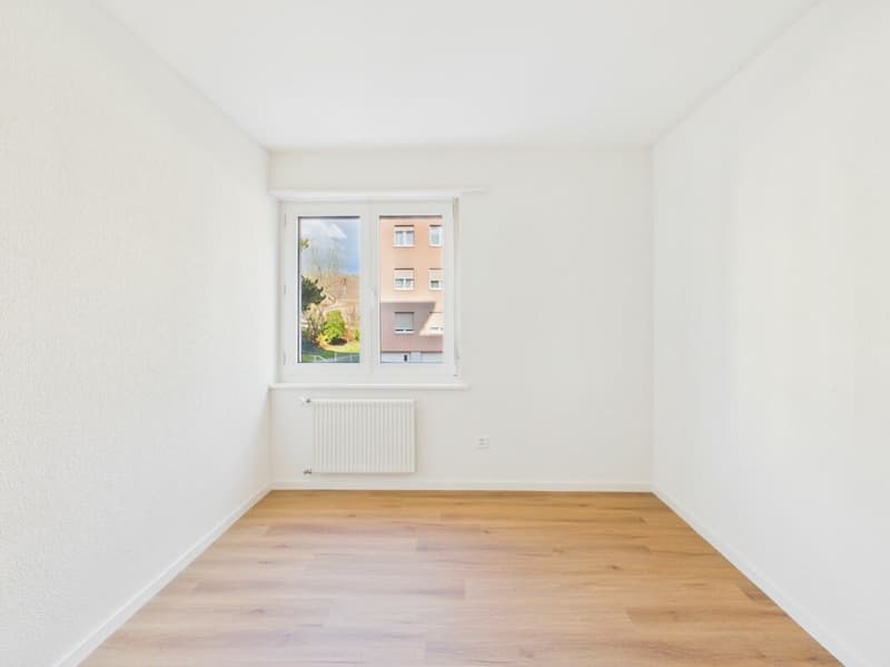 Erstbezug nach Totalsanierung: Stilvolle 4.5-Zimmer-Wohnung mit Top-Anbindung (8)