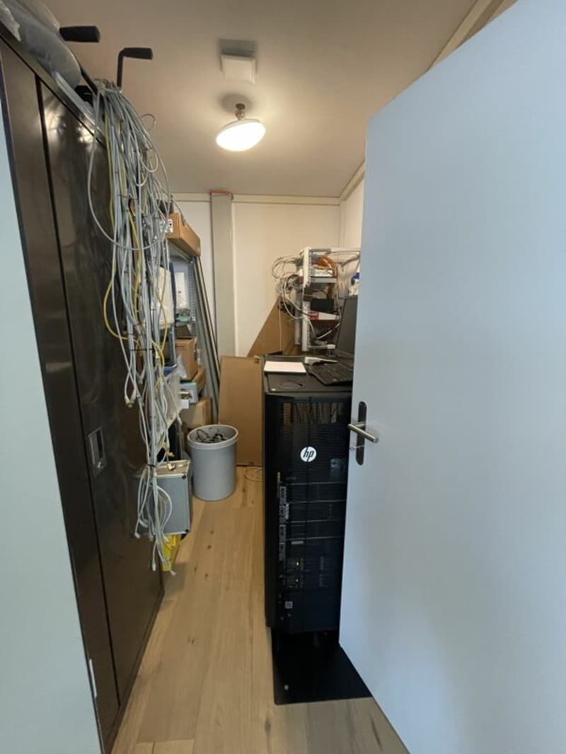 Ihre neuen Büro-/Praxis-/Gewerberäume im Zentrum von Wil (9)
