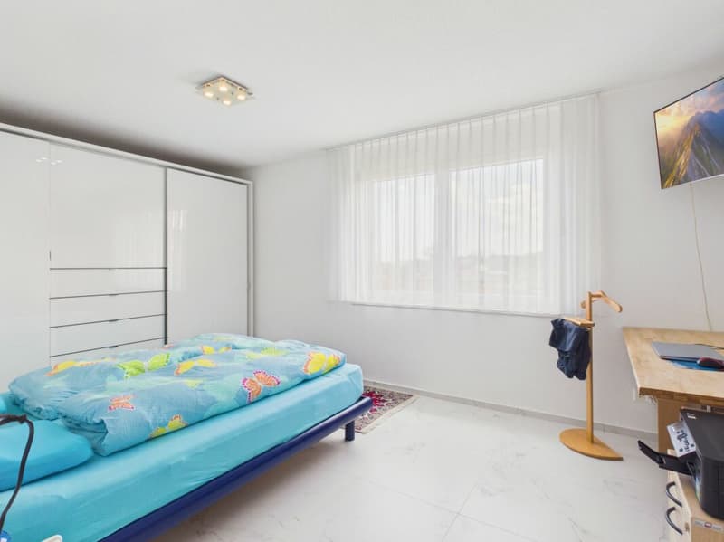 Modern 4.5-room apartment in Oberuzwil (17)