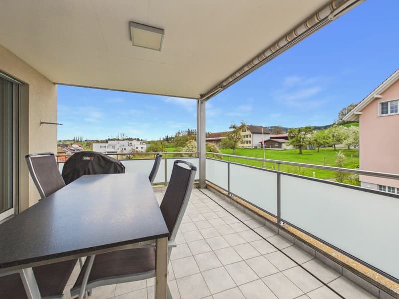 Modern 4.5-room apartment in Oberuzwil (6)
