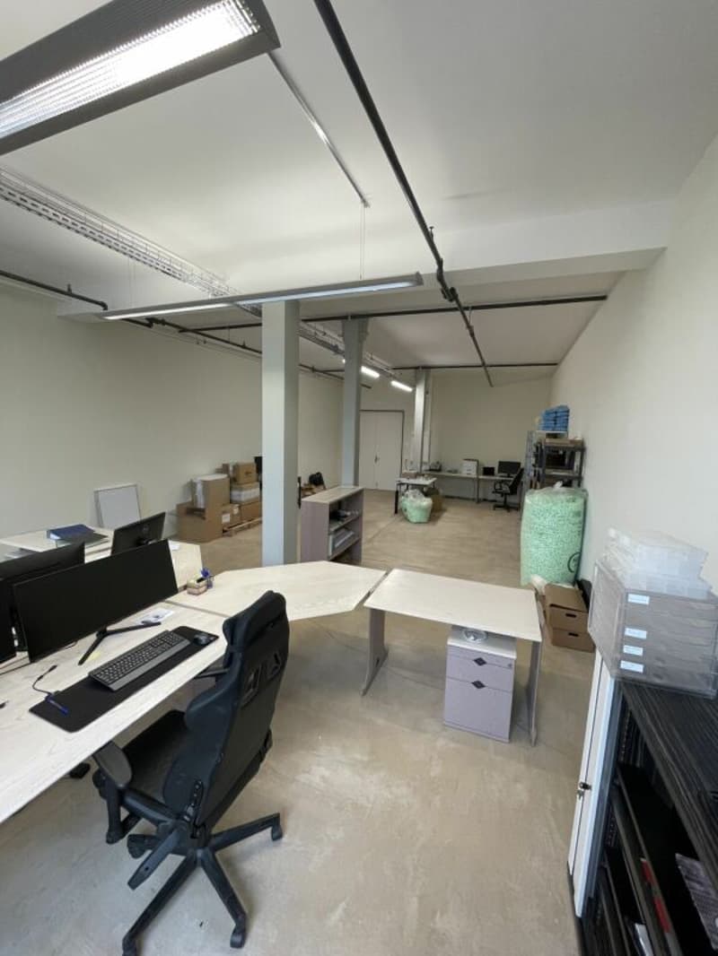 72 m2 Commercial Space in Modern Commercial Building with Exclusive Shell Construction (4)
