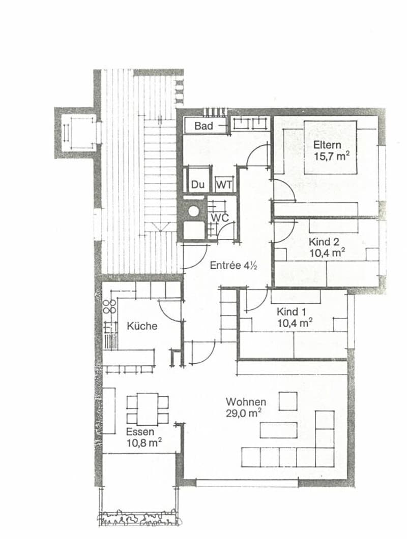 Grosszügige Hochparterre Familienwohnung (11)