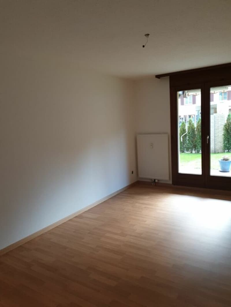 Wohnzimmer mit Gartensitzplatz