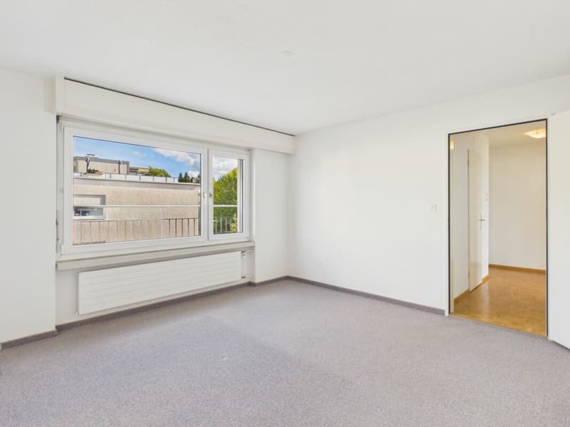 2.5-Zimmer-Attika-Wohnung mit wunderbarer Weitsicht (8)