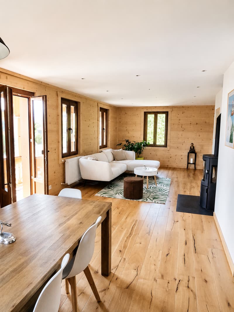 Magnifique maison individuelle de 2 appartements à vendre à Corbeyrier ( à quelques minutes d'Aigle) (4)