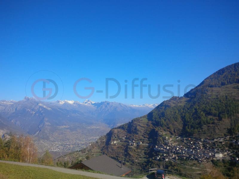 Magnificent High-End Chalet in the Heart of the 4 Valleys (4)