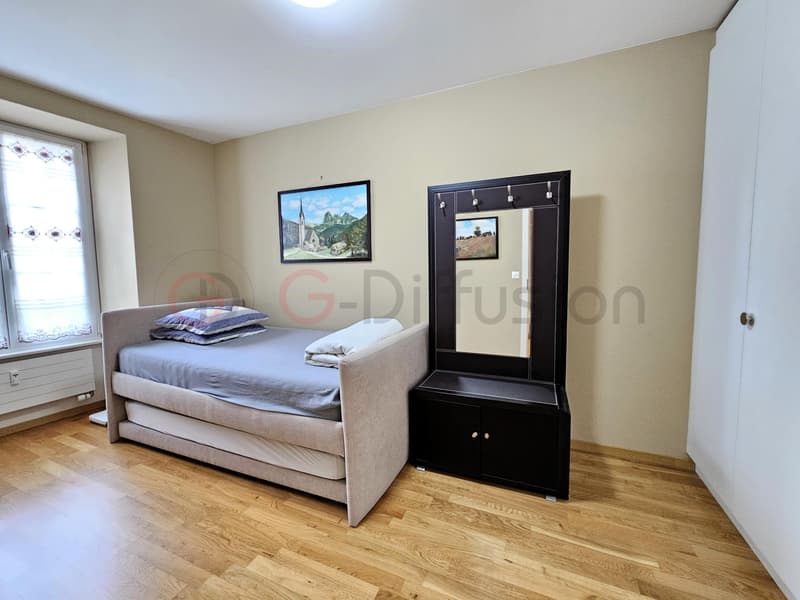 Splendid apartment with breathtaking panoramic views of Lake Geneva and the mountains (10)