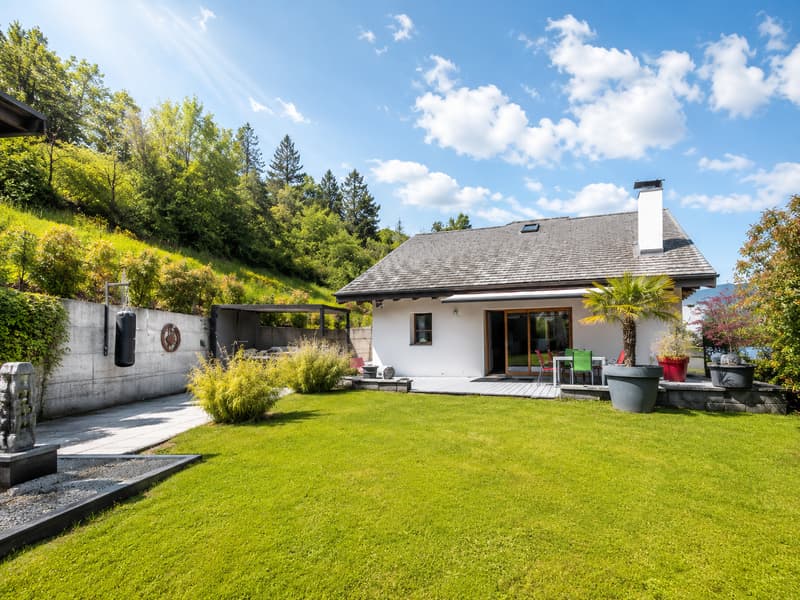 Magnifique villa avec 2 appartements à vendre à Ayent, vue panoramique sur les montagnes. (1)