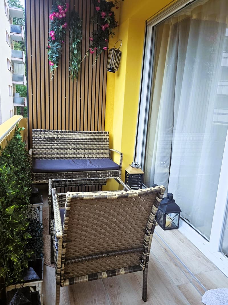 Splendide 3.5 pièces avec un balcon vue sur le lac (2)
