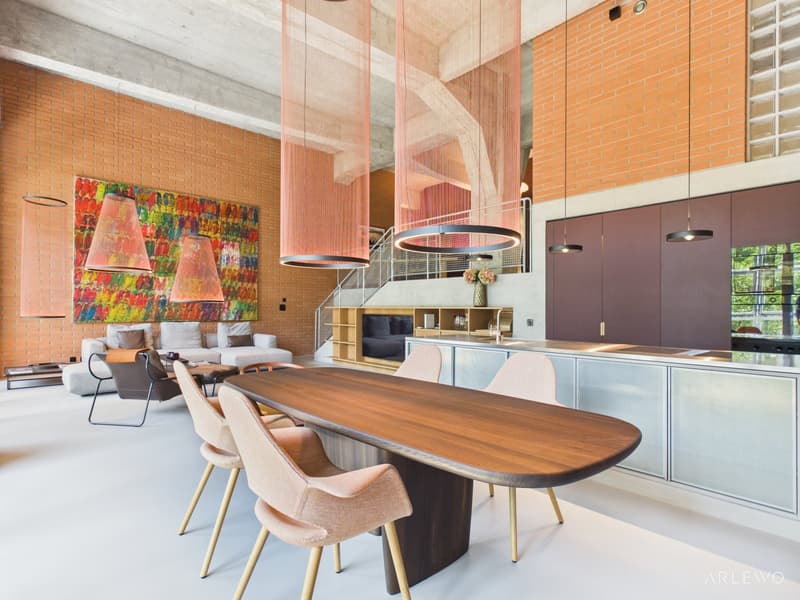 Modernes 2.5-Zimmer-Loft an der Maschinengasse in Cham (2)