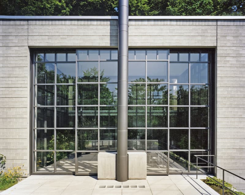 Architectural Masterpiece with Panoramic View (4)