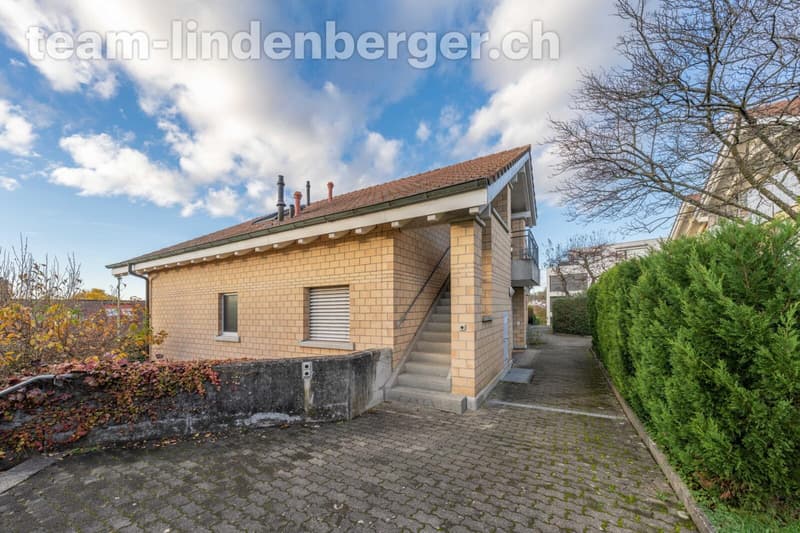 Zugang zur Wohnung mit sep. Eingang