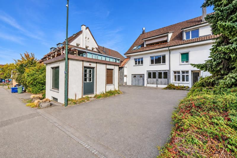 Vielseitig nutzbares Mehrfamilienhaus in Ettingen (4)