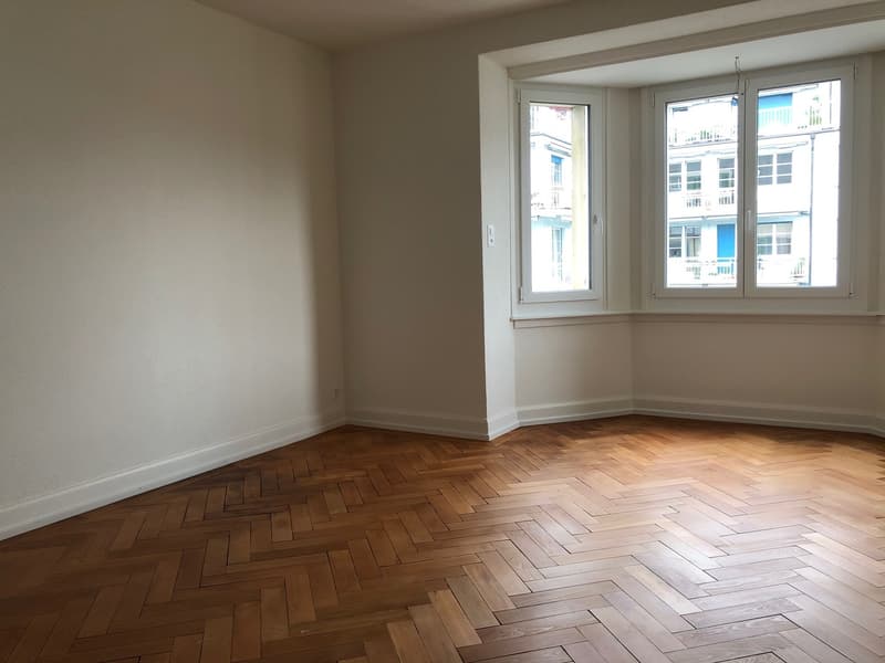 Charmante 3 Zimmer Wohnung an praktischer Lage (1)