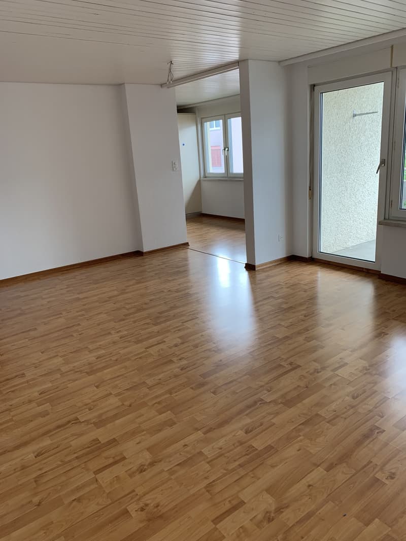 appartement de 3,5 pièces situé au centre (5)