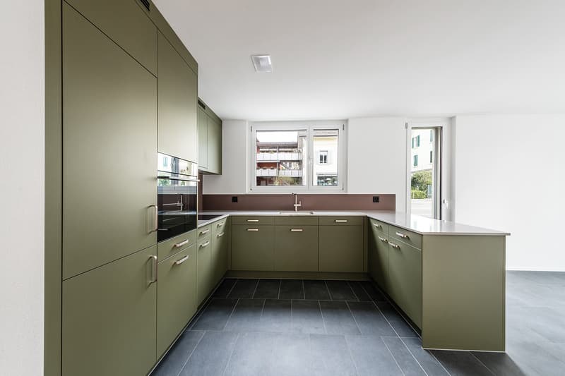 Moderne 4.5-Zimmer-Erdgeschosswohnung  Erstklassiger Wohnkomfort (3)