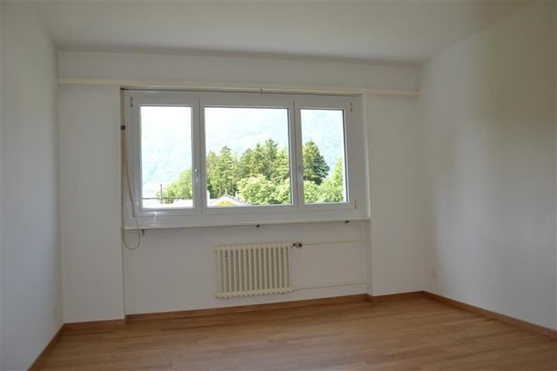 Grosszügige 4.5 Zimmer-Wohnung mit Balkon in Bürglen (4)